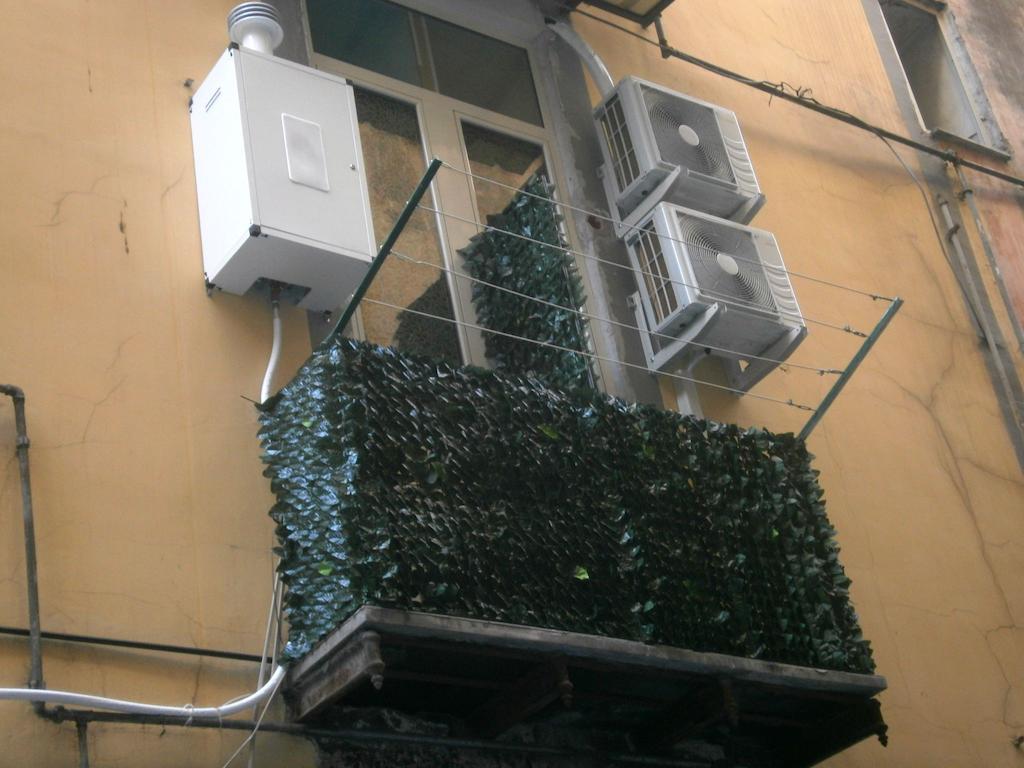 B&B Da Roberto Napoli Exterior foto